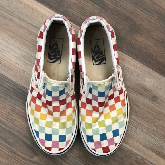 Vans Shoes - Vans rainbow checkered slip on sneakers